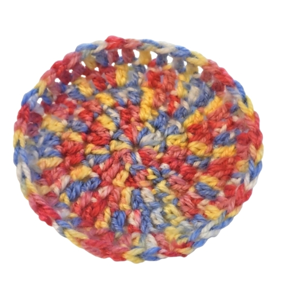 Wicker Basket with Blue Lining 4pc Set Crochet Coasters Spring colors Fabric Egg - Picture 1 of 17